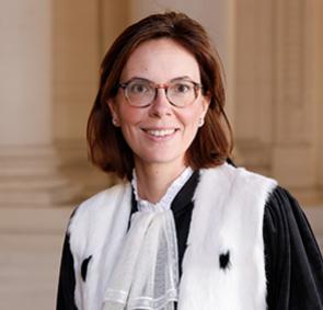 Amélie de Montchalin, Première présidente de la Cour des comptes Amélie de Montchalin, Première présidente de la Cour des comptes